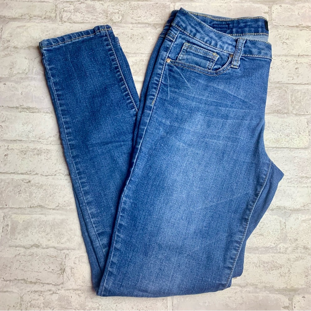 Earl Skinny Ankle Blue Jeans Stretch EUC 6 😍